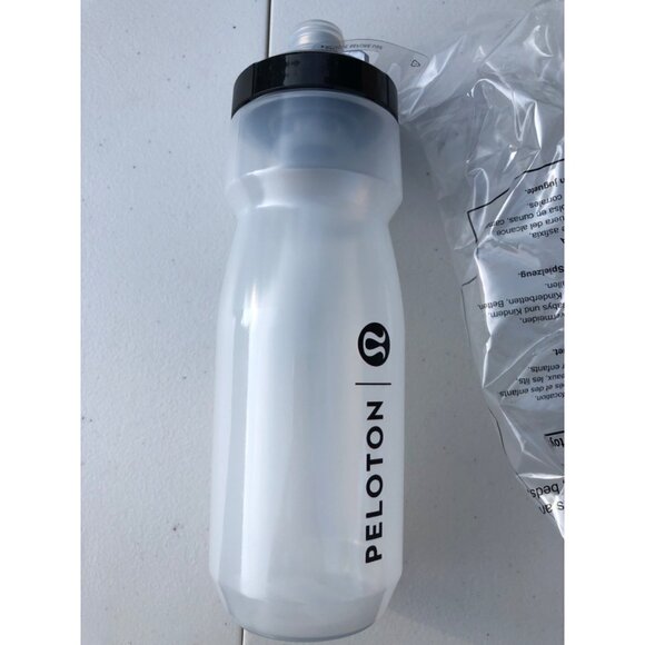 Peloton x Camelbak x Lululemon Clear Podium Water Bottle 24oz- 1 Unit Quantity 1 - Picture 2 of 6